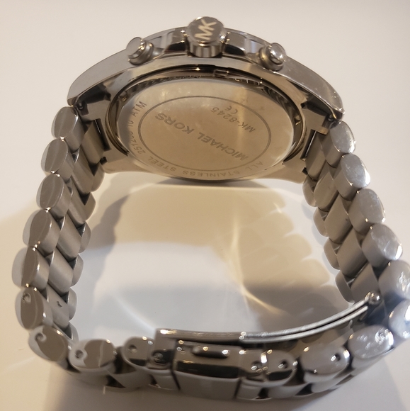 Men's Michael Kors Watch - Picture 2 of 3